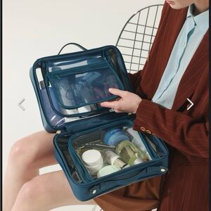 Calpak LARGE Cosmetic Case